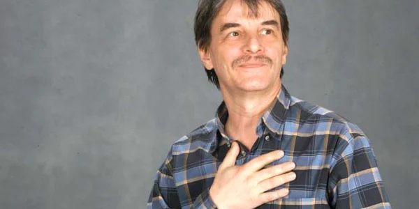 Tudor Călin Zarojanu realizează şi emisiunea „De ce-aş citi?“, la TVR 1  