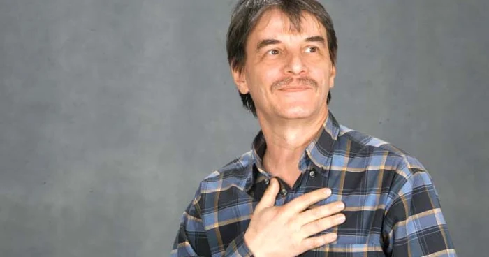 Tudor Călin Zarojanu realizează şi emisiunea „De ce-aş citi?“, la TVR 1  