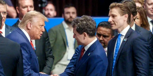 nicusor dan trump jpg