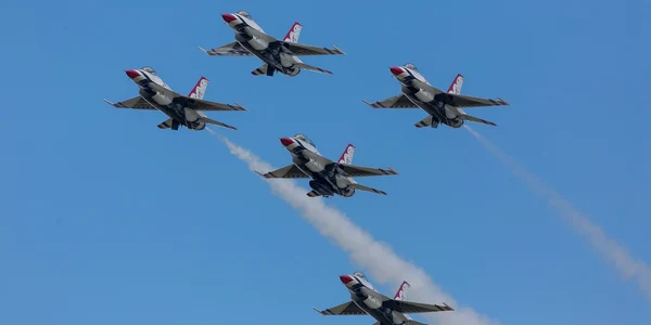 avioane f 16 pixabay jpg