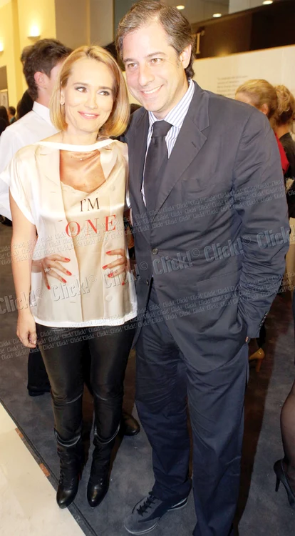 
    Ştirista şi soţul ei ies  împreună tot mai  des la evenimente  