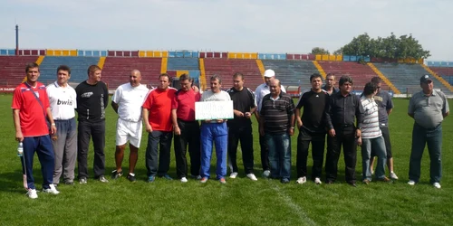 Târgovişte: Oamenii de fotbal din Târgovişte protestează