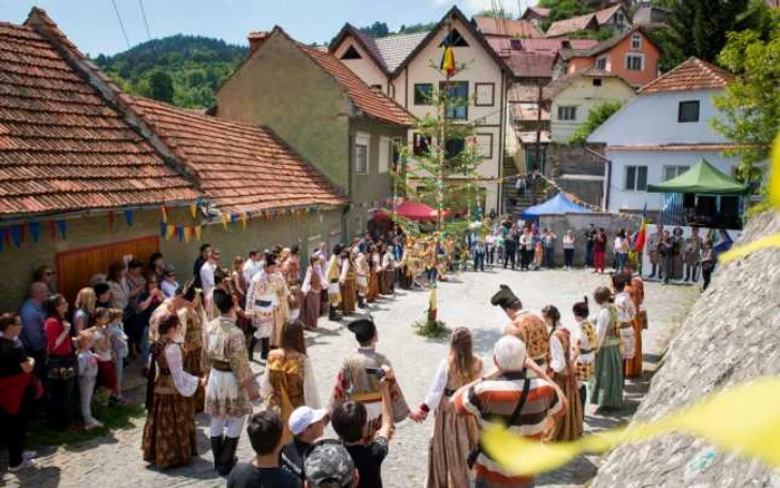 Jocul strămoşesc de la Şargu. FOTOUniunea Junilor