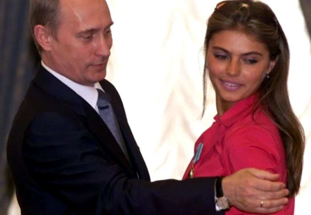 Alina Kabaeva si Putin foto captura youtube