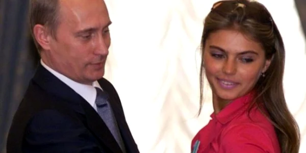 Alina Kabaeva si Putin. Foto captura youtube