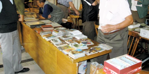 Hunedoara: Colecţionari din toată ţara au poposit la Deva