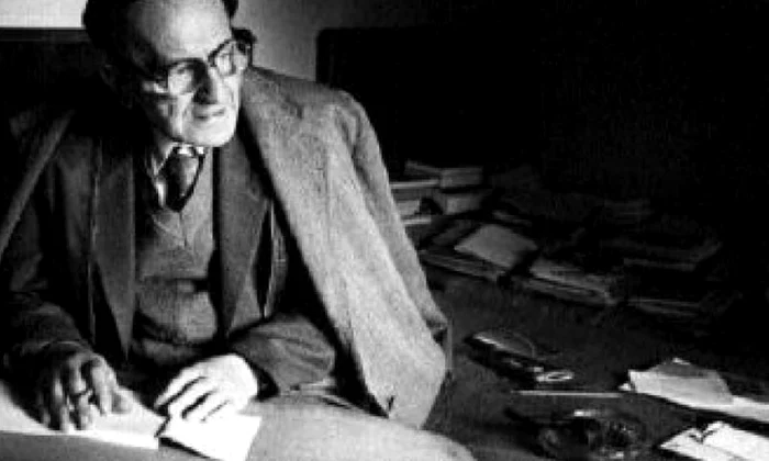 24 februarie: A început procesul intentat pentru crimă de uneltire contra ordinii sociale unor intelectuali acuzați că au citit și răspândit operele lui Mircea Eliade  jpeg