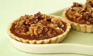 tarte nuci crema caramel jpeg