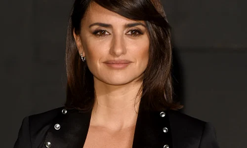 Burberry   Arrivals   LFW February 2017 jpeg