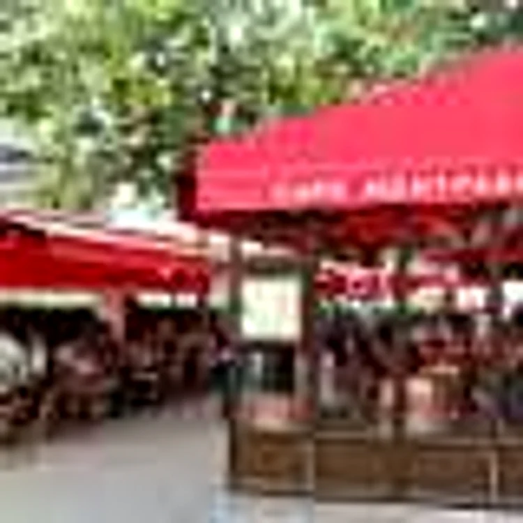 Café Montparnasse, Paris