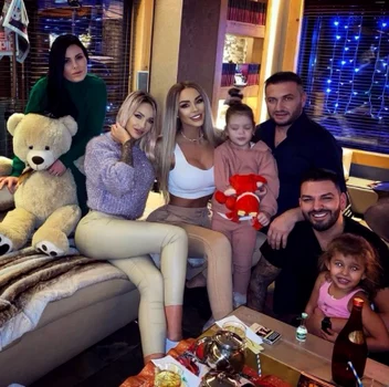 bianca dragusanu iulia salagean alex bodi png