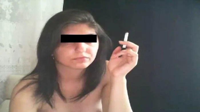 
    O profesoară de 27 de ani a ajuns pe mai multe site-uri pornoFoto: pics.camgirls-videos.com  