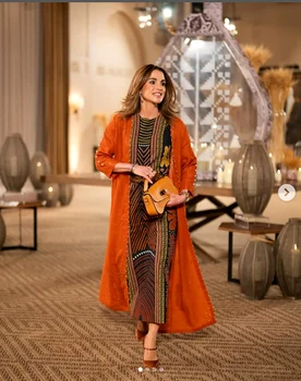 Regina Rania de Ramadan