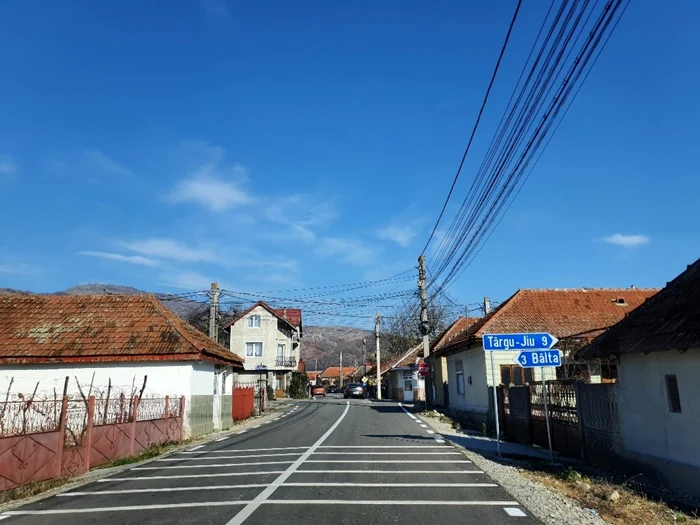 Drumul judeţean care a fost modernizat are lungimea de peste 15 kilometri Foto: Consiliul Judeţean Gorj