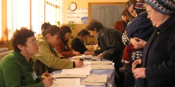 Votarea a început la ora 7 dimineață și se va încheia la ora 21.00