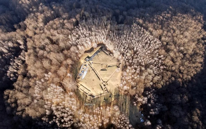 cetatea dacica blidaru foto aurora petan dacica ro