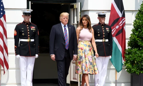 President Donald Trump and First Lady Melania Trump welcome KenyaâÂÂs President Uhuru Kenyatta and Mrs Margaret Kenyatta DC jpeg
