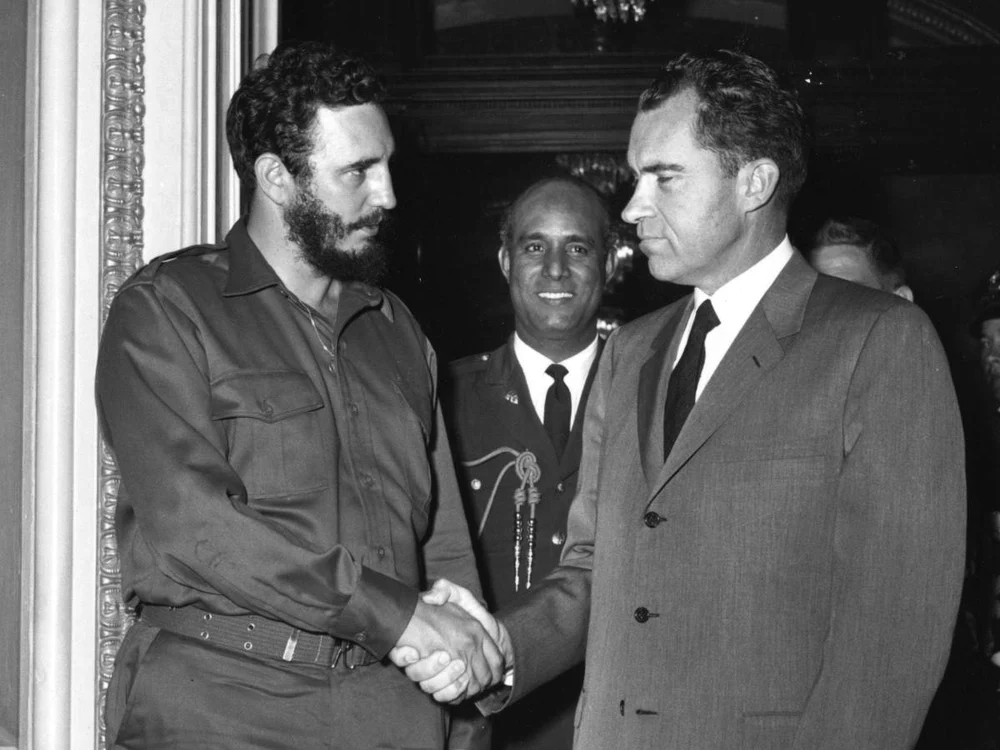 Preşedintele Cubei,  Fidel Castro şi vicepreşedintele SUA,  Richard Nixon