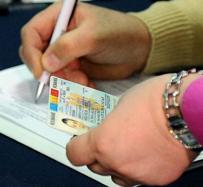 Oriunde în lume, românii vor putea vota cu buletinul