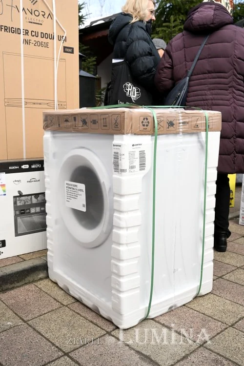 fotografii: ziarul Lumina