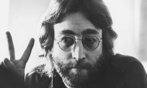Yoko Ono se opune eliberării asasinul lui John Lennon jpeg