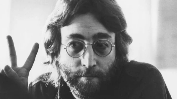 Yoko Ono se opune eliberării asasinul lui John Lennon jpeg