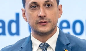 Fostul europarlamentar Vlad Gheorghe, fondatorul partidului DREPT, FOTO FB