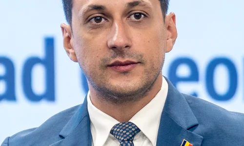 Fostul europarlamentar Vlad Gheorghe, fondatorul partidului DREPT, FOTO FB