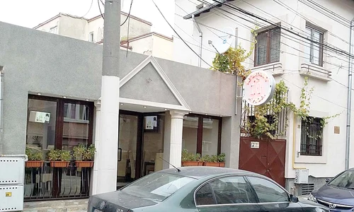 De la biserică au plecat direct la pizzerie jpeg