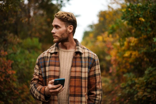 cum se construieste o garderoba perfecta de toamna pentru el si ea jpg