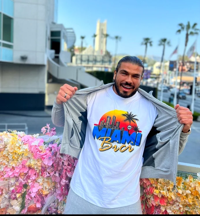 Yosif Eudor Mohaci joacă în Miami Bici2