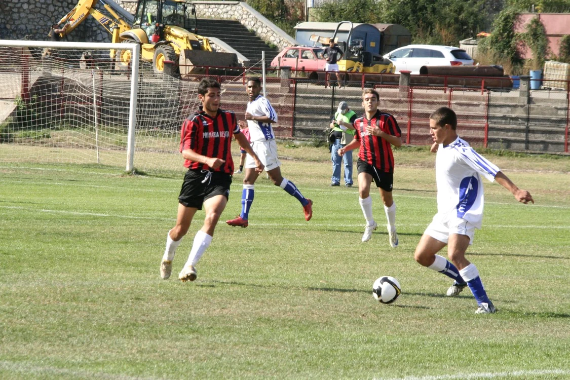 Şcolarii şi-au revenit în ultima parte a turului Ligii a III-a de fotbal