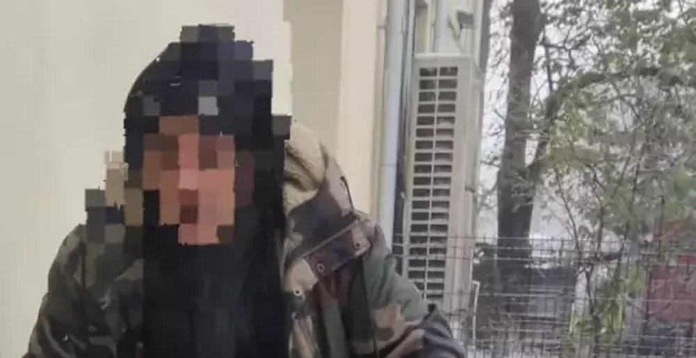 Speriat de viscol, un om al străzii a cerut ajutor pentru el și câinele lui