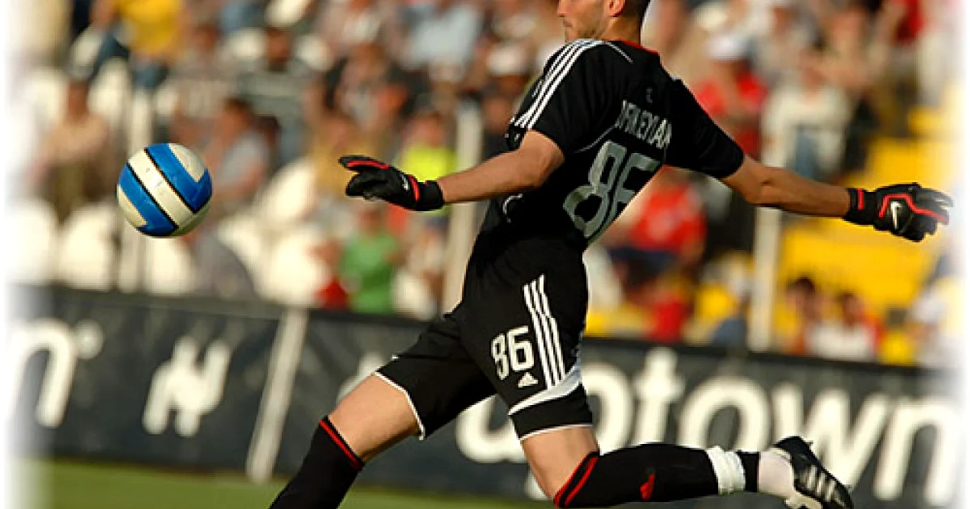 FOTBAL: Galatasaray l-a transferat pe Ufuk Ceylan