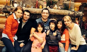 Victor Ponta, Crăciun în familie (Foto: arhiva personală) jpeg