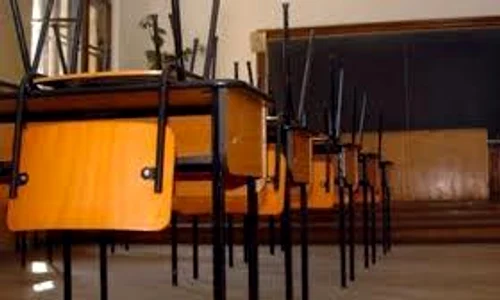 1 scolaa inchisa jpg jpeg