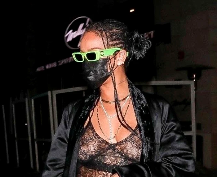 Riri este adepta ținutelor extravaganteFoto: Profimedia