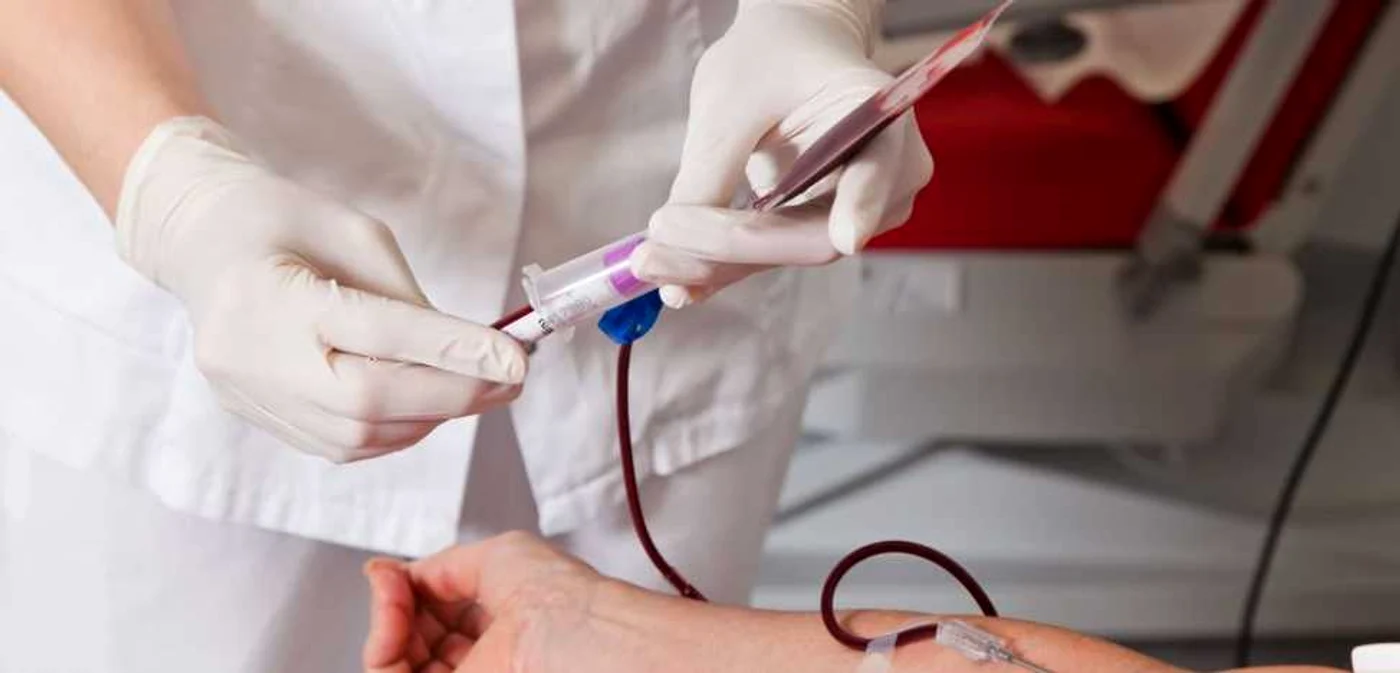 Leucemia mieloidă cronică este o formă rară de cancer al sângelui
