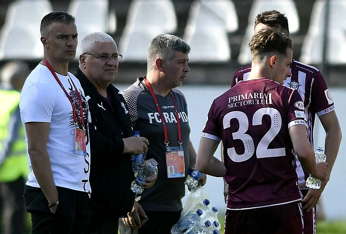 
    Pancu și-a condus echipa la a doua promovareFoto: sportpictures.eu  