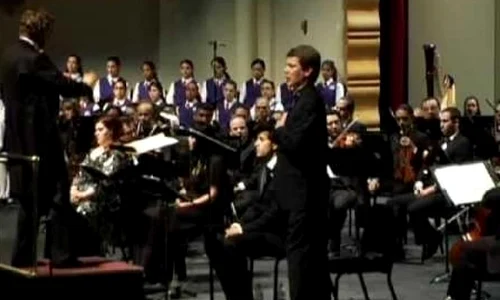 Corul Catedralei Sfântul Isaak din Sankt Petersburg şi basul Denis Sedov, turneu în premieră în România jpeg