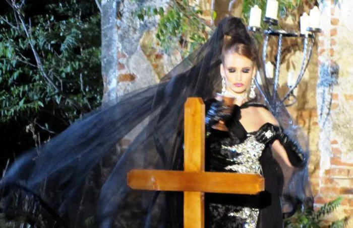 catalin botezatu prezentare cimitir 2 jpeg