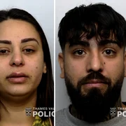 doi romani, condamnati la inchisoare pentru ca drogau si jefuiau barbati foto Thames Valley Polic png