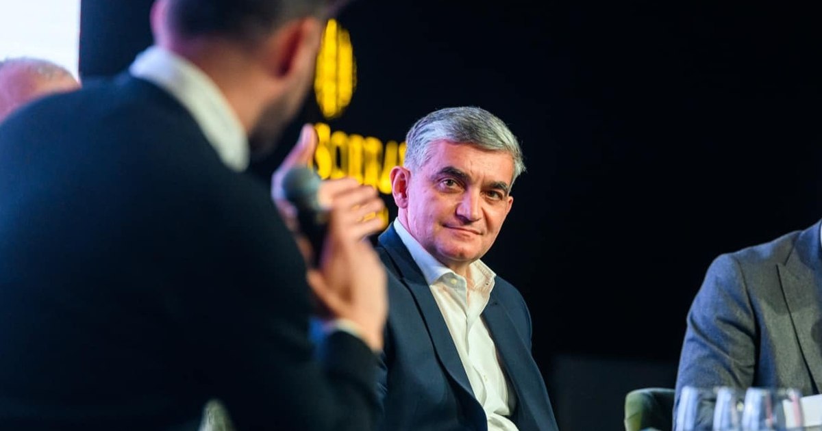 DNA cere arestarea preventivă a primarului din Sinaia, acuzat că a luat mită de la patronul Nordis. Vlad Oprea ar fi încălcat controlul judiciar