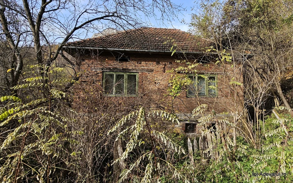 Fenomenul caselor „la un euro” ocolește România. Chilipirurile românești, mai scumpe decât cele din Franța, Italia și Spania