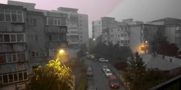 buzaufulgerblocuri