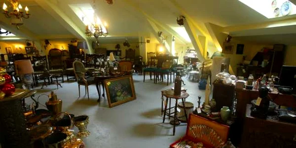 Târgul de mobilă, decoraţiuni şi accesorii Deco Show este deschis între orele 10.00 şi 22.00 (foto: adevarul)