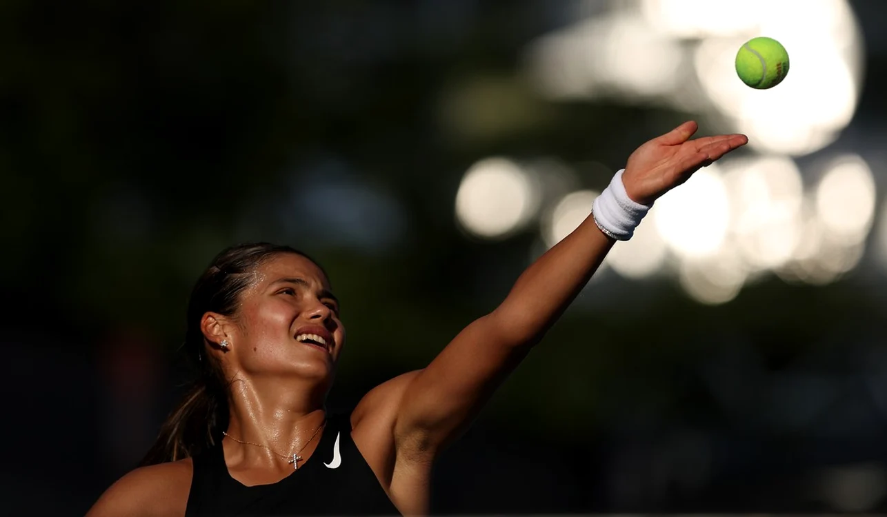 Emma Răducanu și-a încheiat sezonul prematur (FOTO: Getty Images)