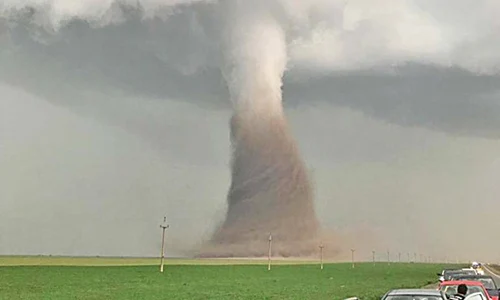 10 utile tornada calarasi foto antena 3 ro  jpeg