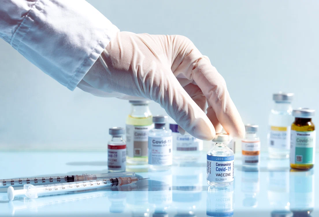 
    Guvernul britanic afirmă că nu a blocat exporturile de vaccinuri pentru Covid-19foto: Shutterstock  