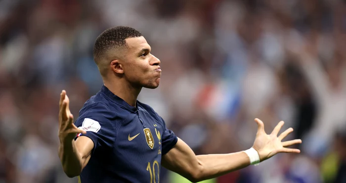 Mbappe a ținut Franța în viață cu trei goluri. Foto EPA EFE 